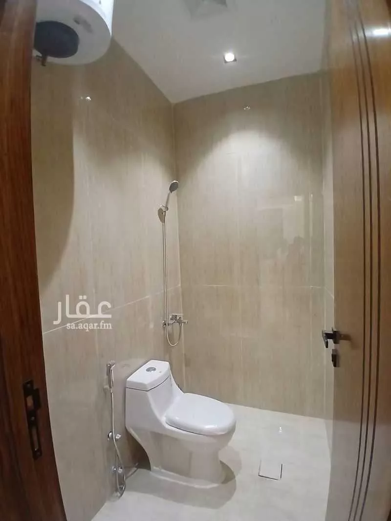 4 bedroom apartment in As Saadah, Riyadh 6