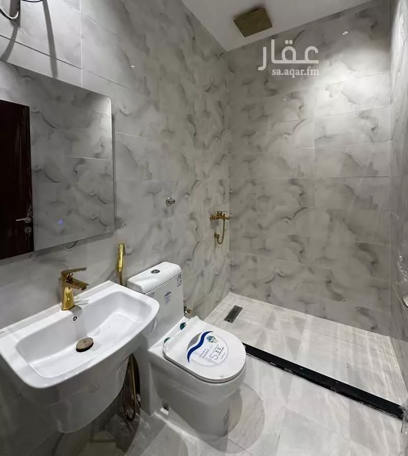 4 bedroom apartment in Al Wurud, Jeddah 8