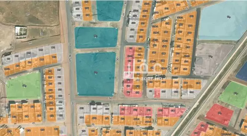 أرض 600 م² في المطار