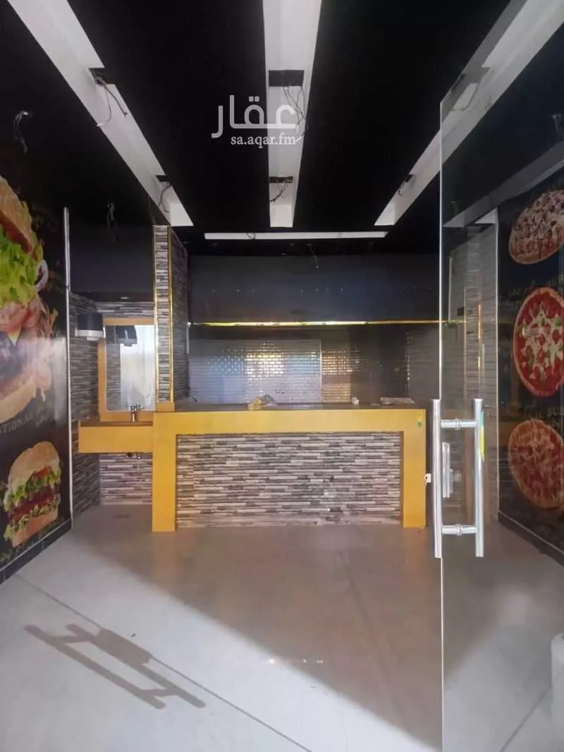 محل 960 م² في طويق 2