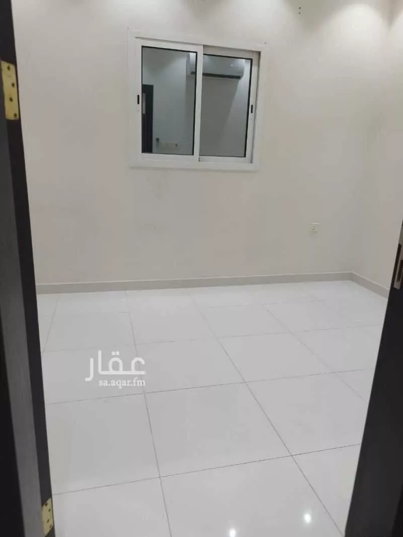 شقة 3 غرف في الملقا 2