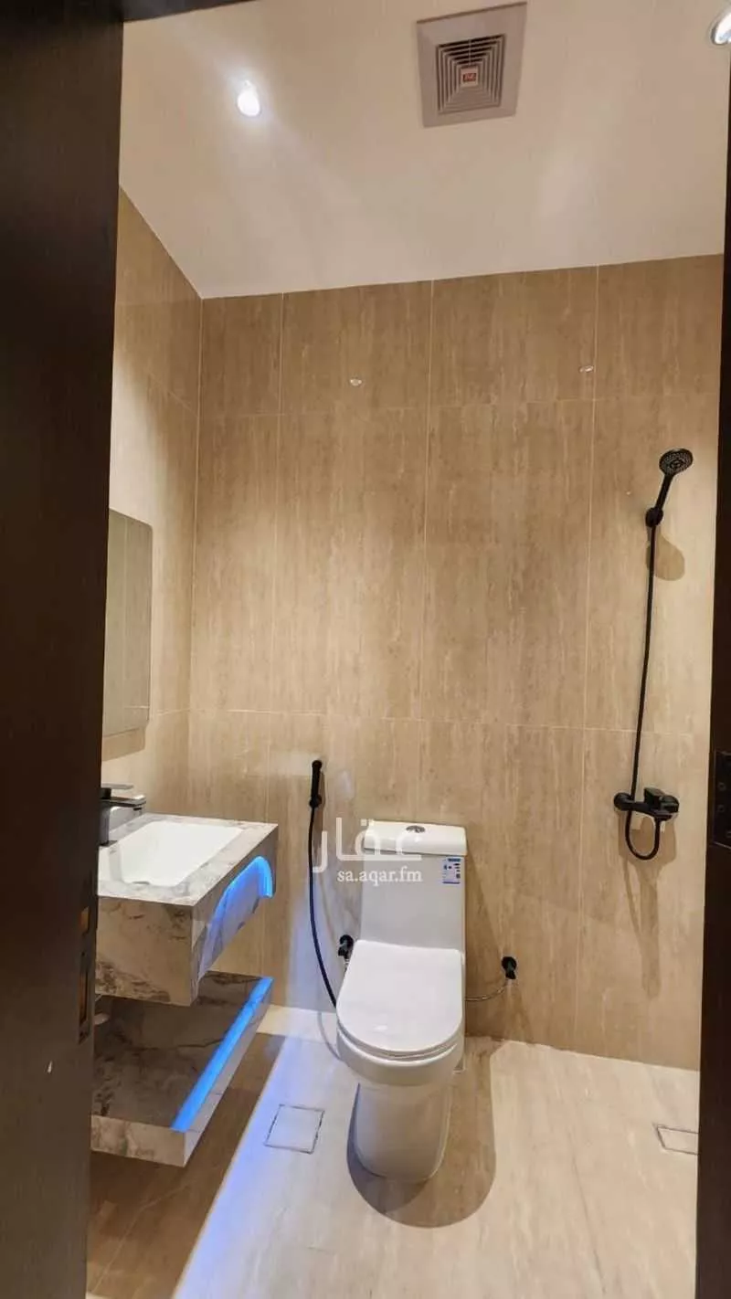 4 bedroom villa in Al Shiraa, Jeddah 10