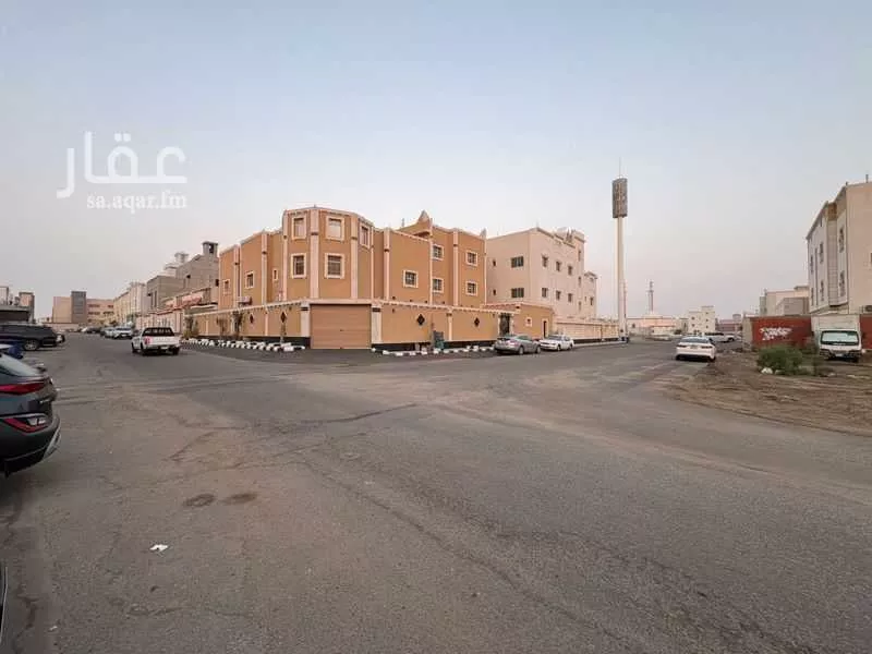 عمارة 891 م² في الصالحية 2