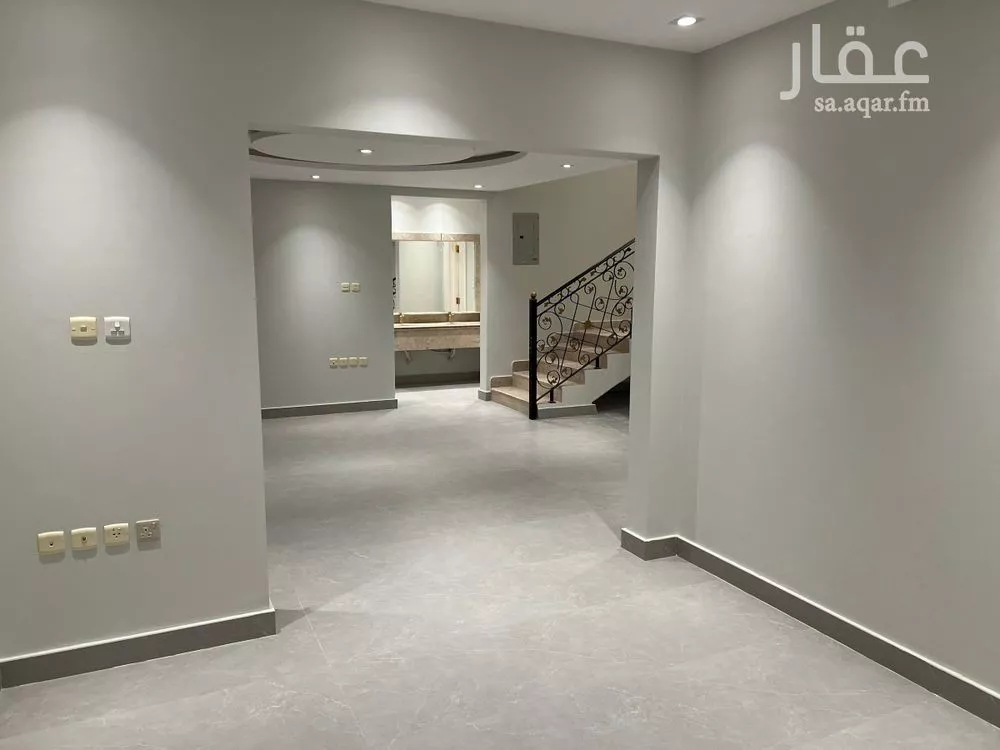 4 bedroom villa in Al Rabie, Riyadh 7