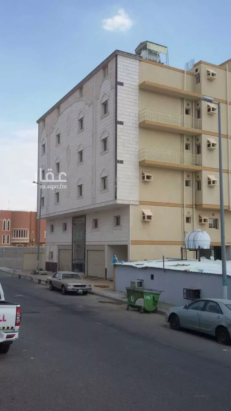 عمارة 630 م² في الشوقية 4