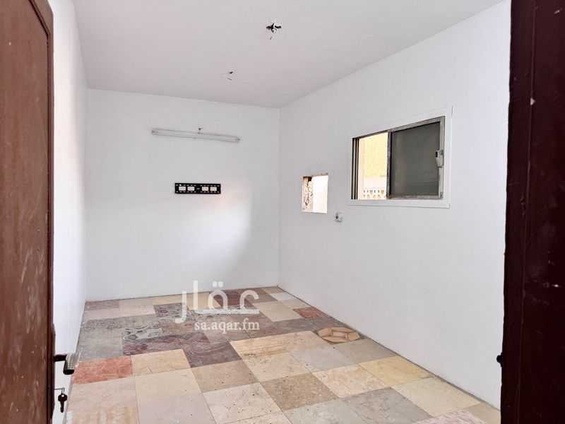 1 bedroom building in Ghubairah, Riyadh 4