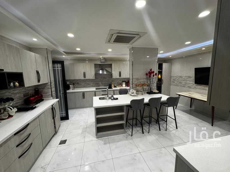 7 bedroom villa in King Abdul Aziz, Riyadh 5