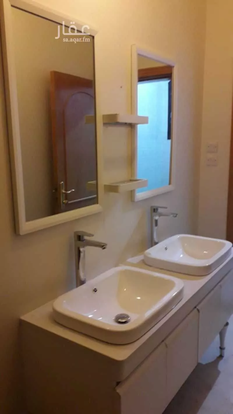 4 bedroom villa in Al Mughrizat, Riyadh 15