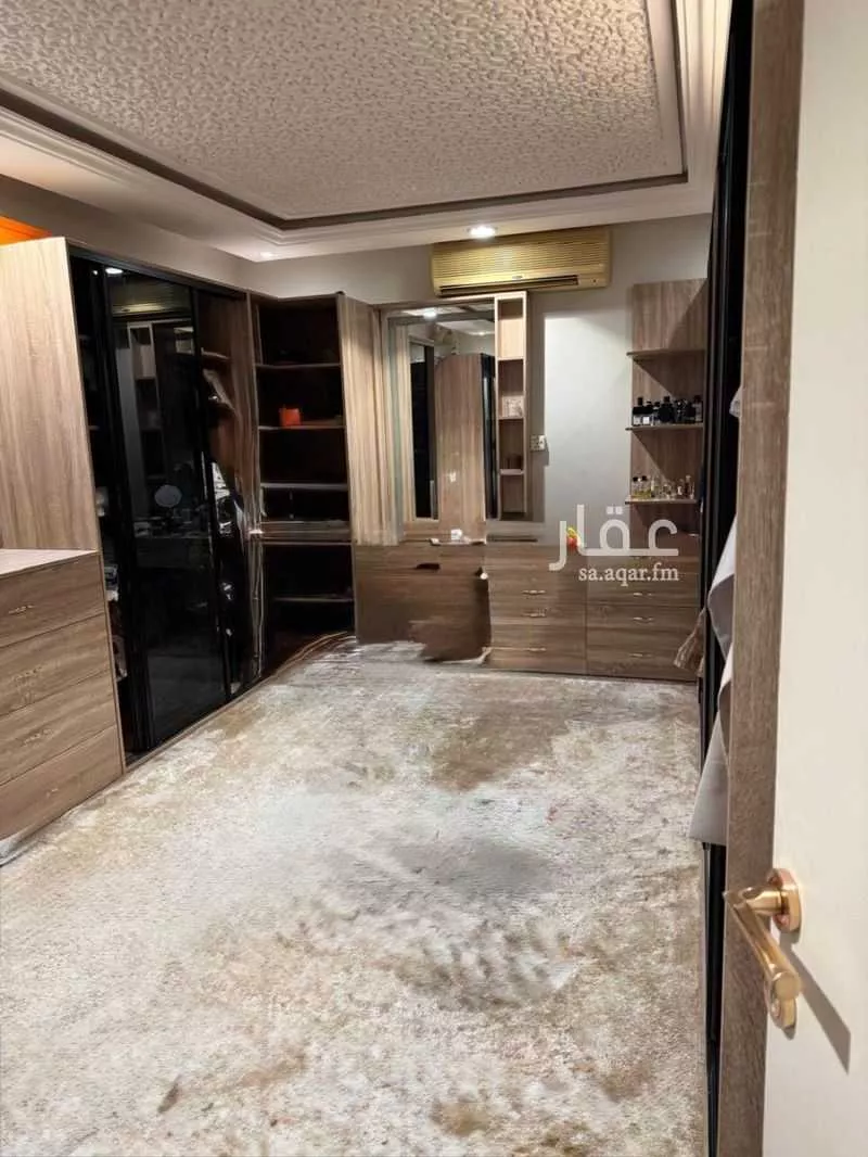 شقة 4 غرف في الحمراء 1