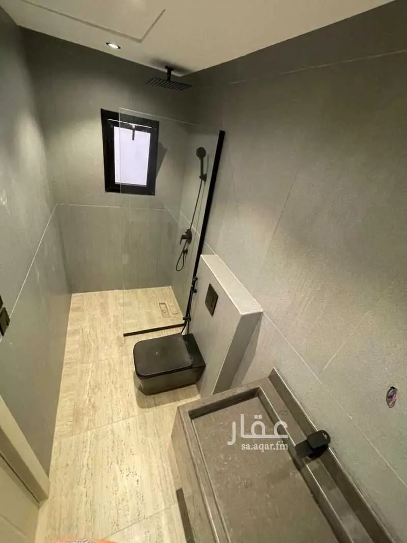 5 bedroom apartment in Shawran, Madinah 8
