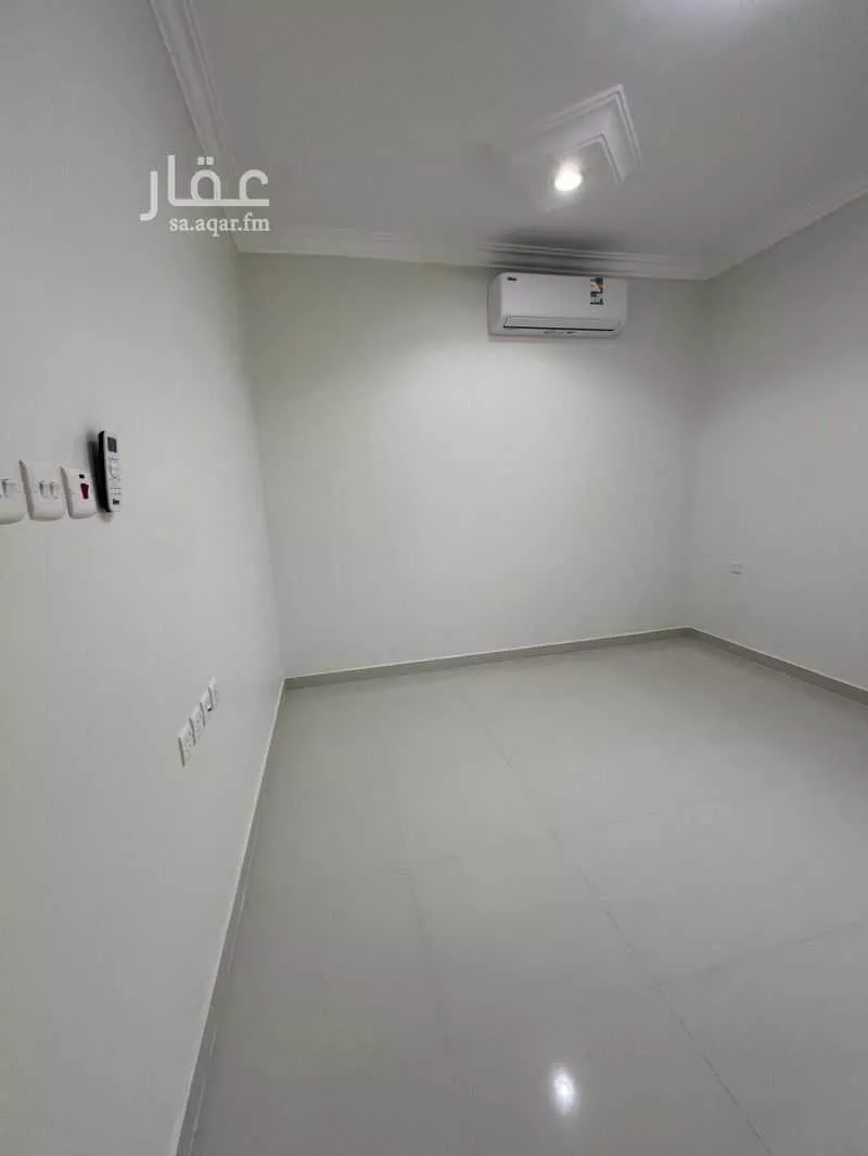 6 bedroom villa in Al Uraija Al Wusta, Riyadh 23