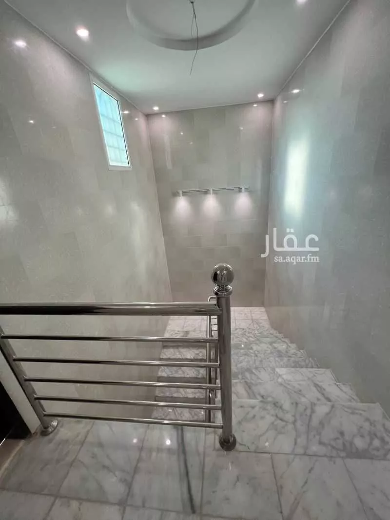 6 bedroom villa in Al Uraija Al Wusta, Riyadh 22