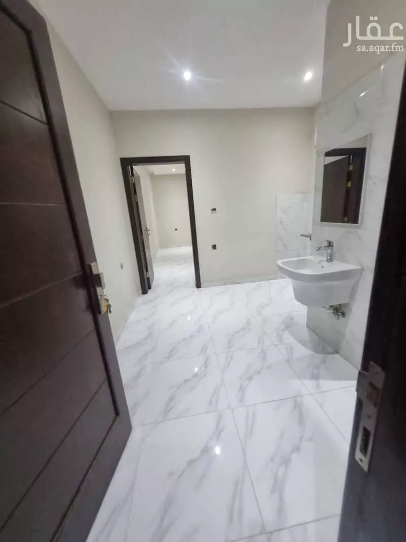 شقة 1 غرف في مريخ 5