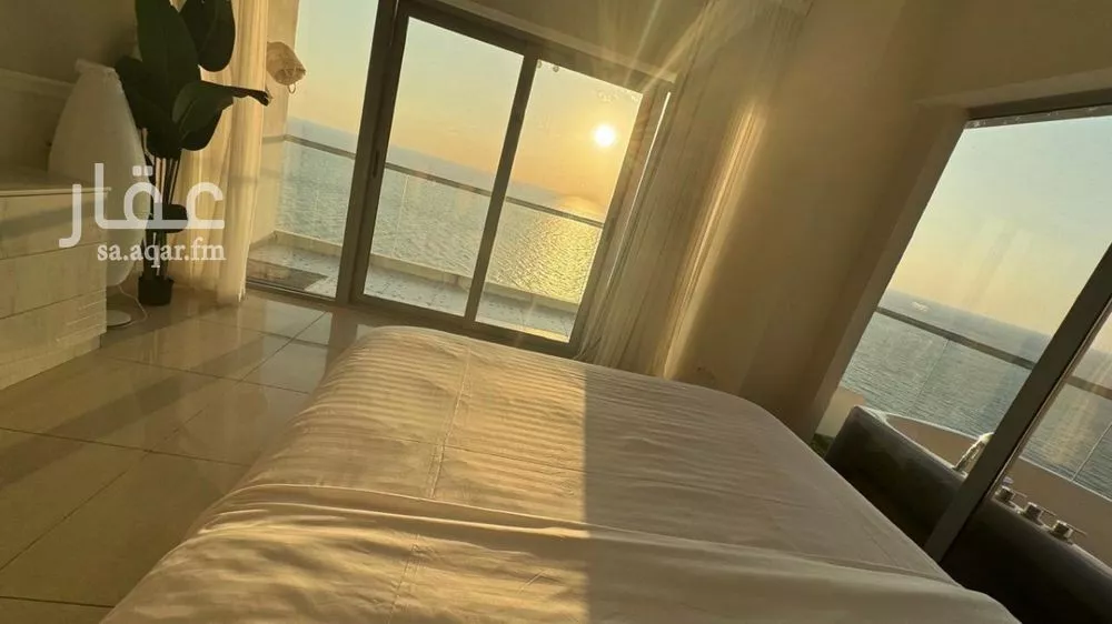 4 bedroom apartment in Al Shati, Jeddah 16