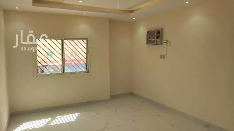 1 bedroom apartment in Ad Dhubbat 4