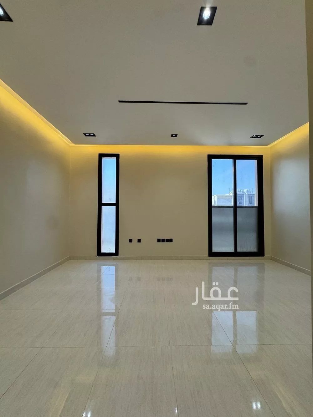 6 bedroom floor in Taibah 5