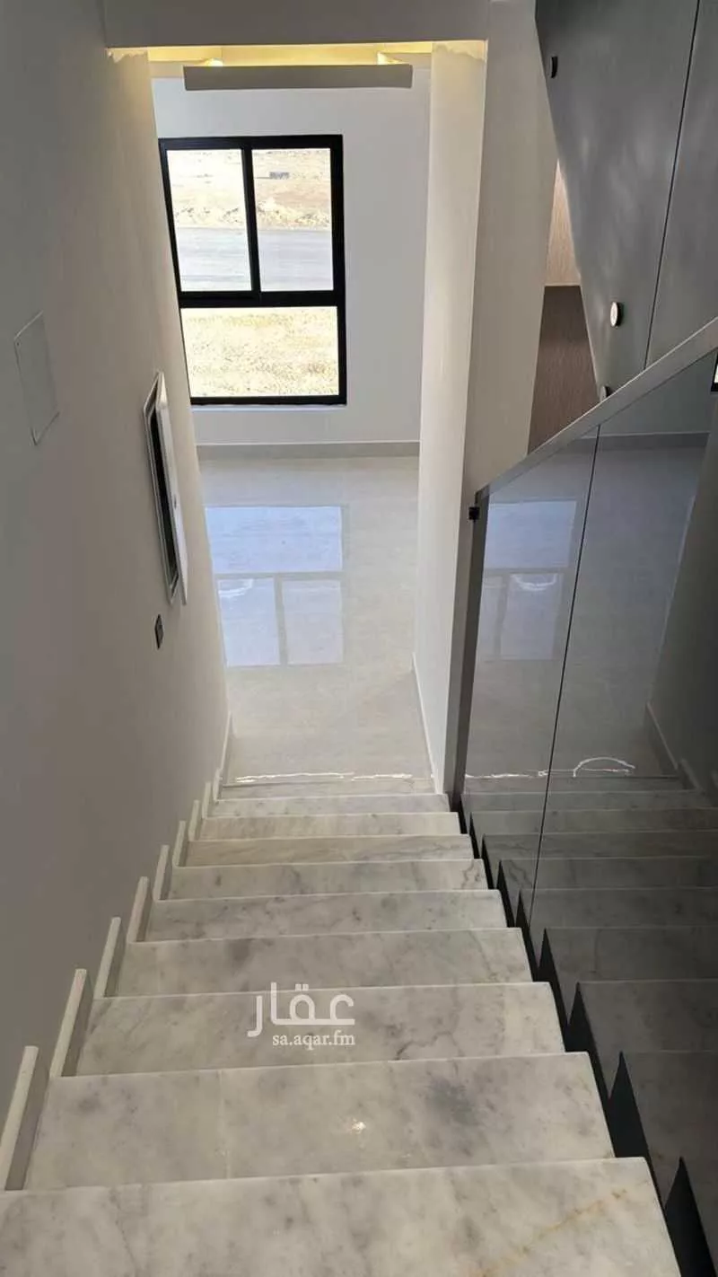 شقة 8 غرف في ضاحية نمار 4