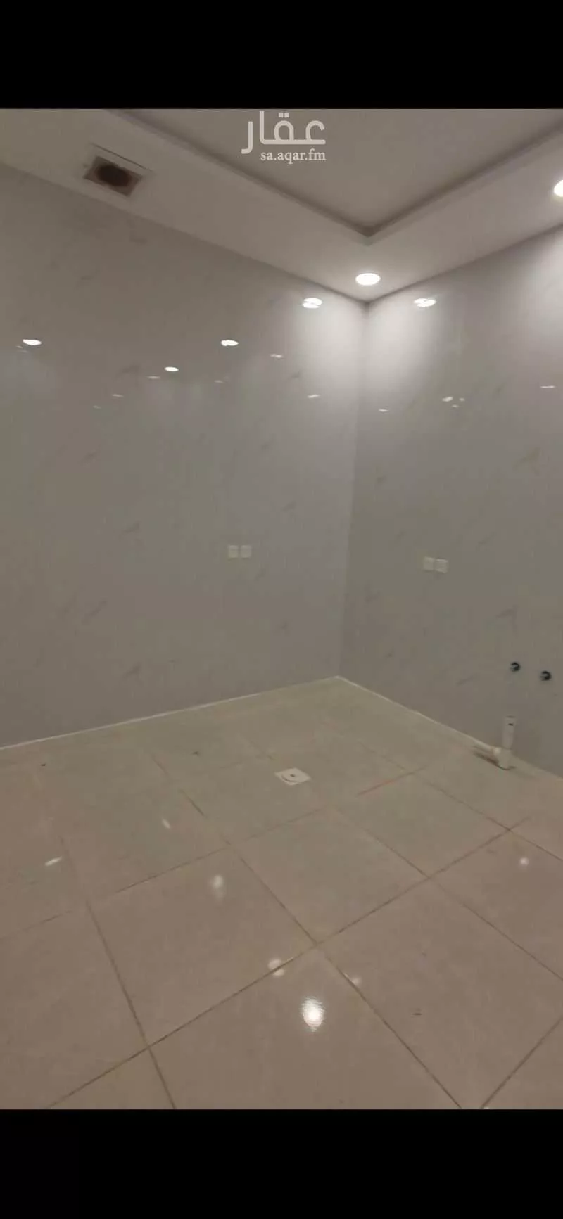 شقة 5 غرف في الواحة 5