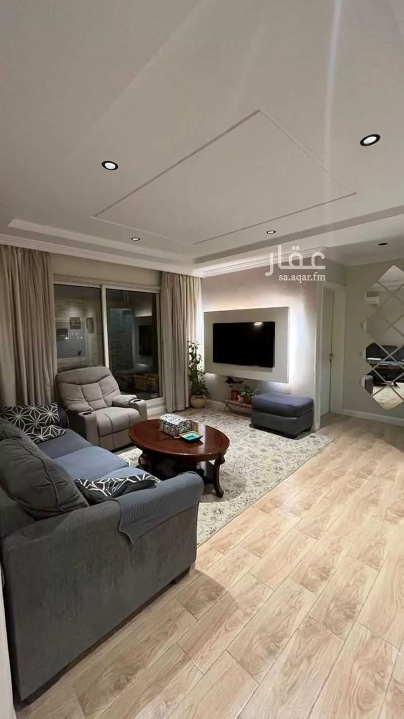 8 bedroom apartment in Irqah, Riyadh 5