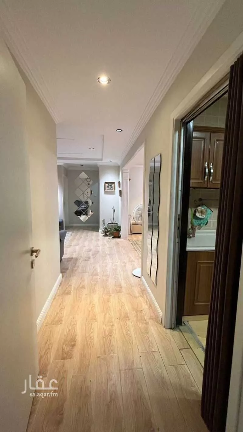 8 bedroom apartment in Irqah, Riyadh 15