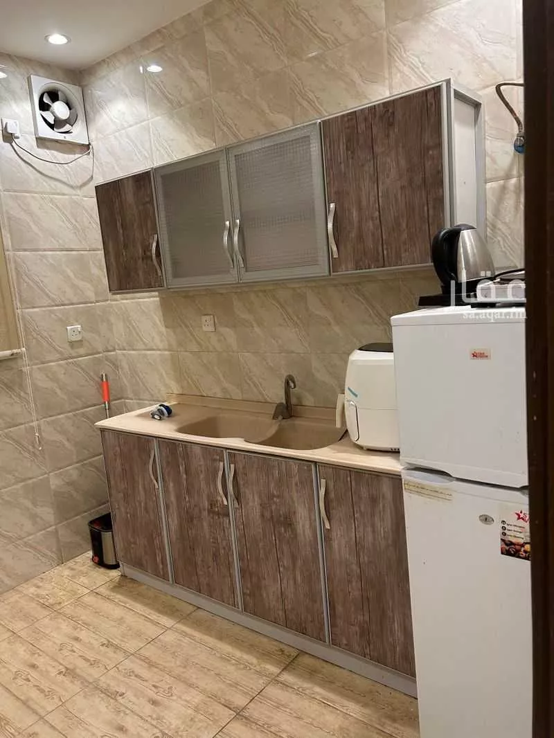 3 bedroom apartment in Al Hamdaniyah, Jeddah 7