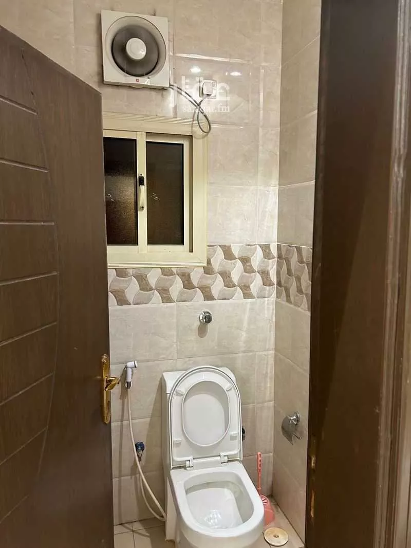 3 bedroom apartment in Al Hamdaniyah, Jeddah 5