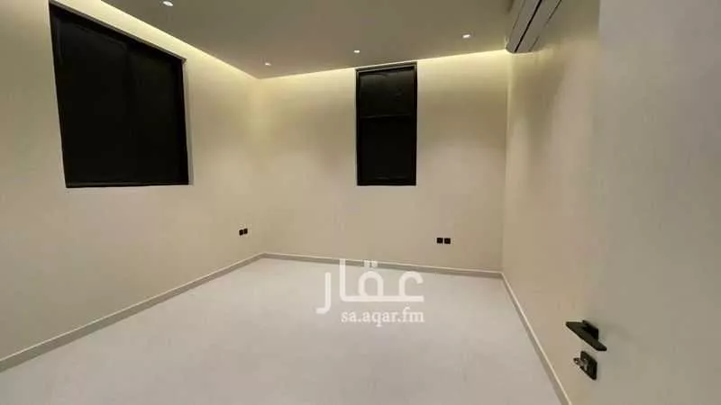 عمارة 1375 م² في المروج 2