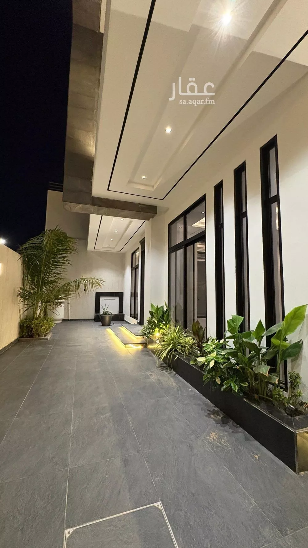 فيلا 5 غرف في البساتين 3