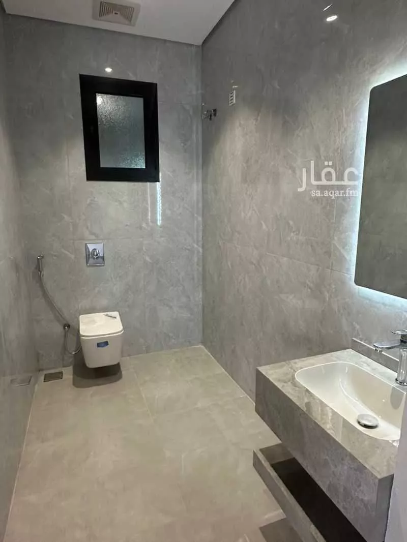 مكتب 200 م² في الصالحية 3