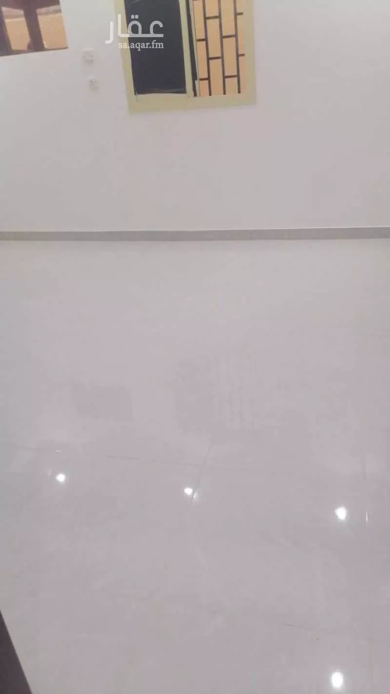 شقة 4 غرف في الصالحية 5