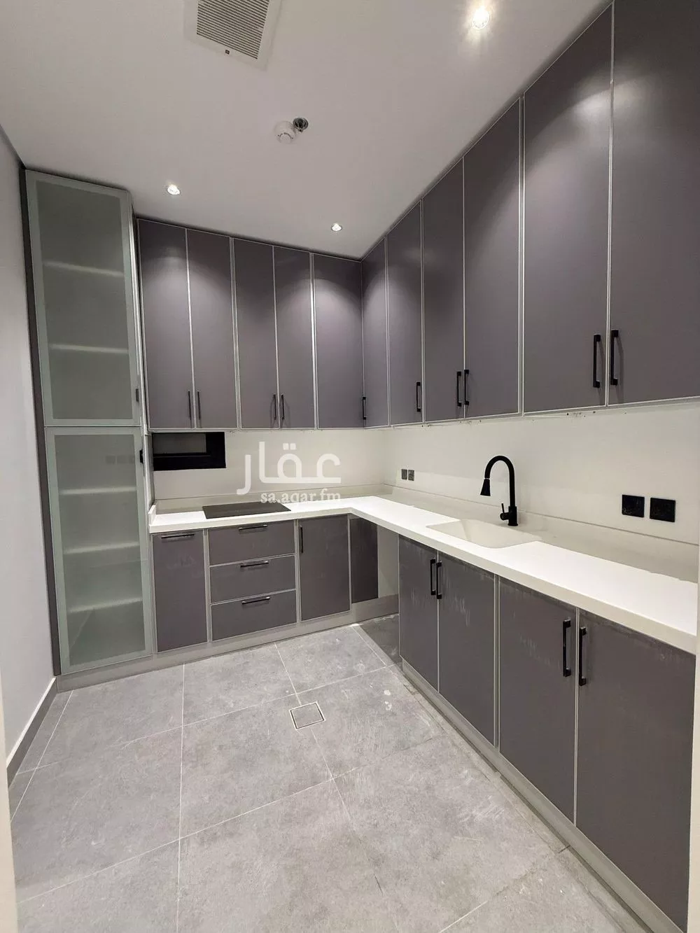 3 bedroom apartment in Al Aridh 2