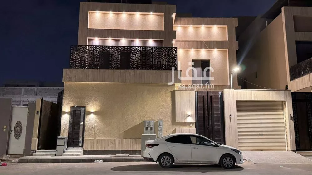 دور 3 غرف في العارض 1