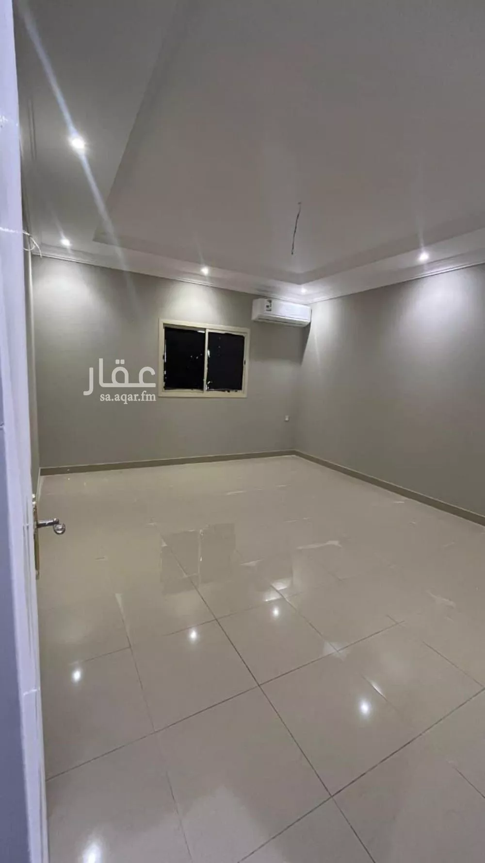 دور 4 غرف في العارض 4