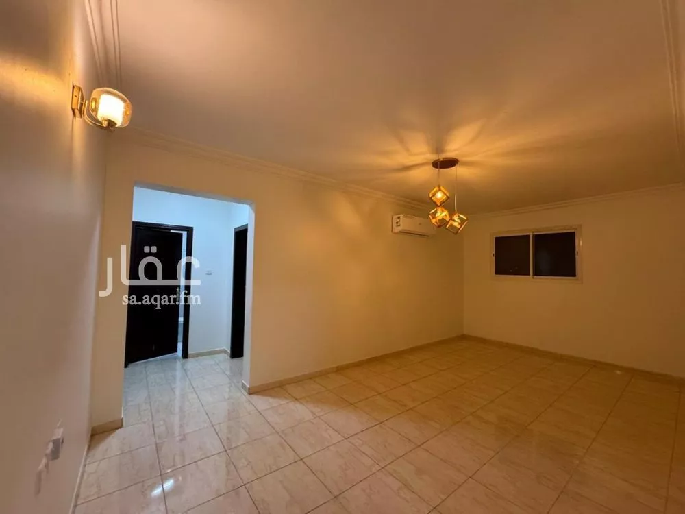 4 bedroom apartment in Qurtubah, Riyadh 8