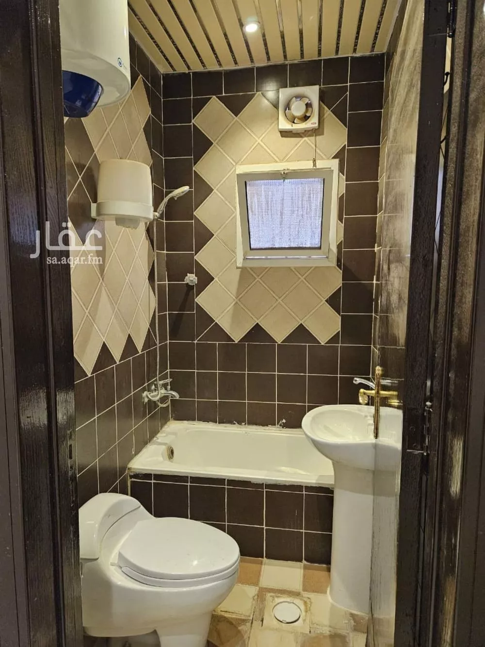 6 bedroom villa in Qurtubah, Riyadh 13