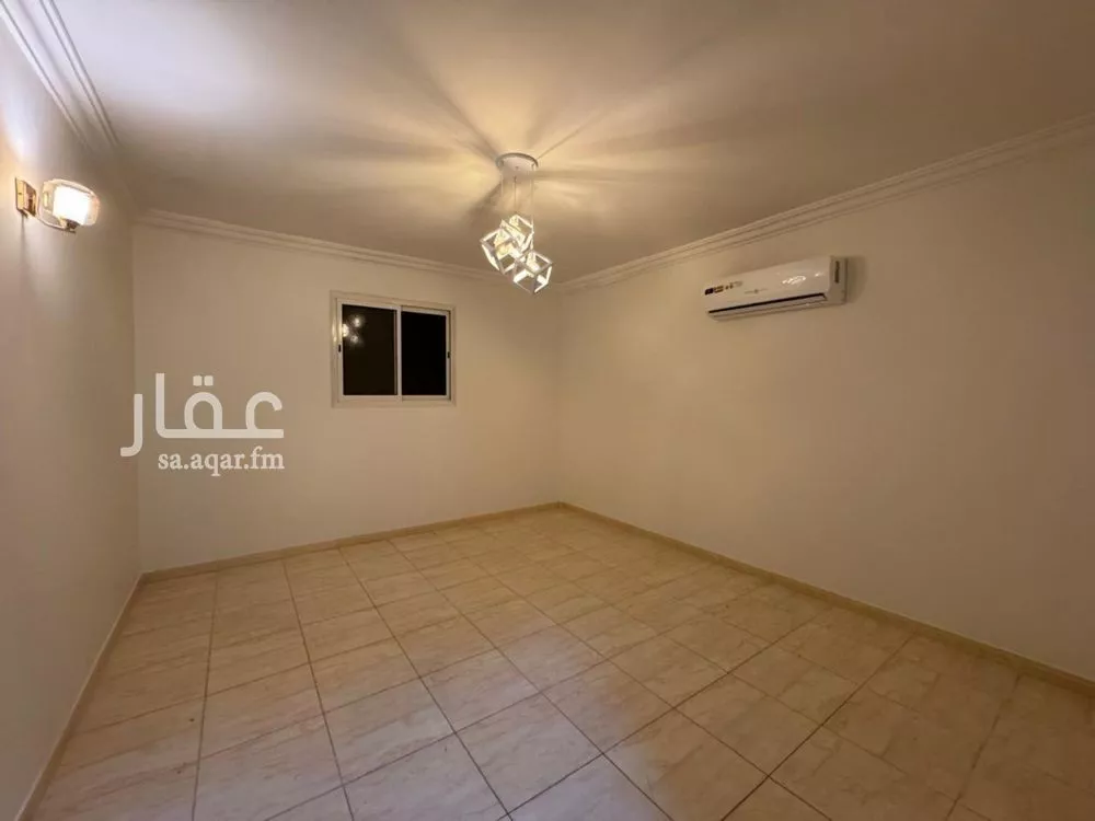 4 bedroom apartment in Qurtubah, Riyadh 7