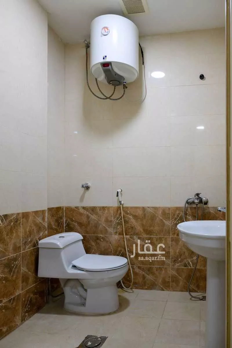 3 bedroom apartment in Al Jalawiyah, Eastern Province 8