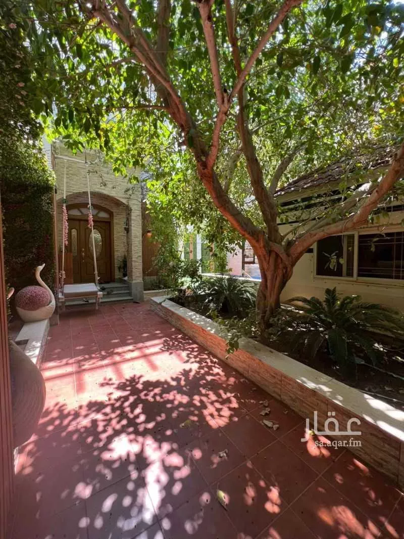 7 bedroom villa in Bani Bayadah 3