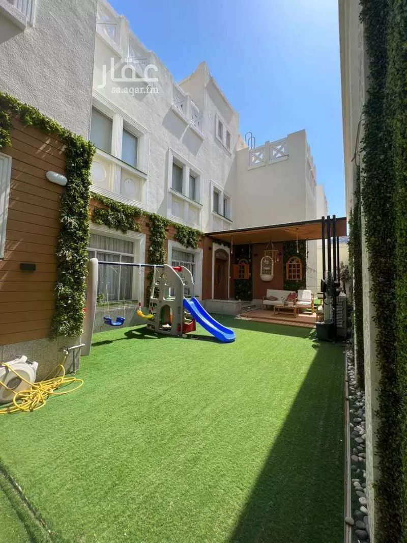 7 bedroom villa in Bani Bayadah 5