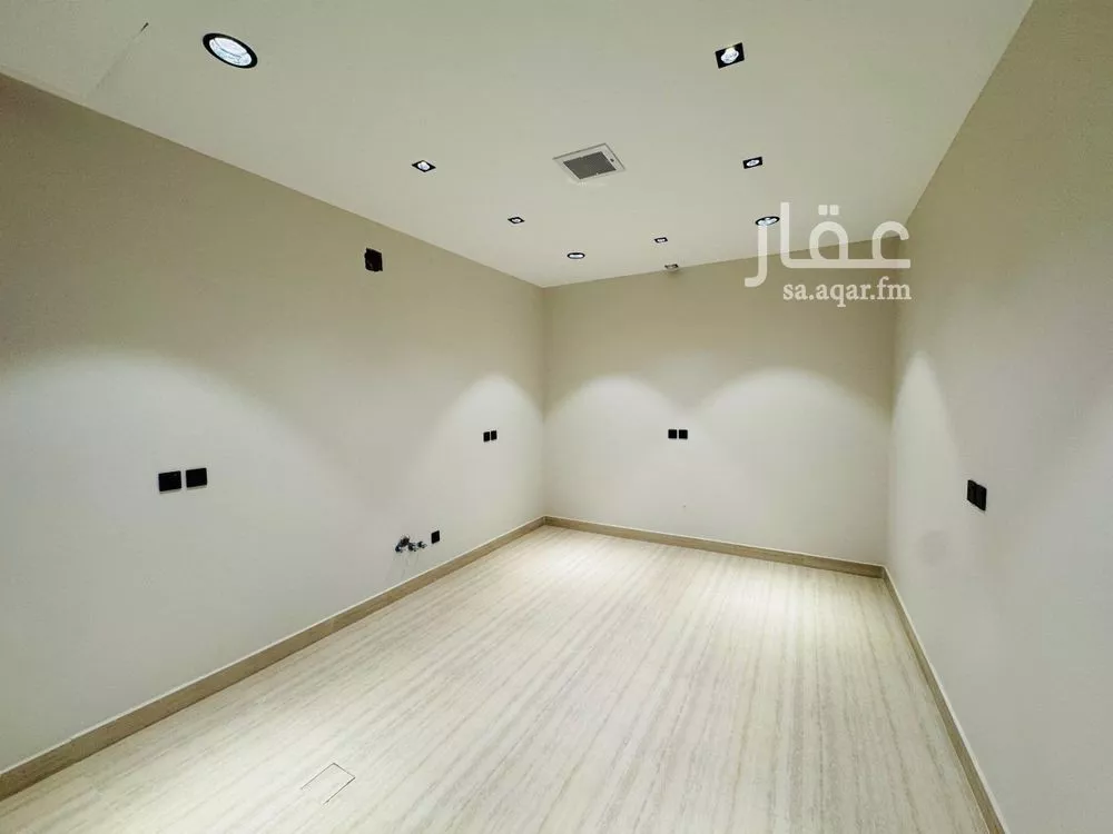 دور 3 غرف في العارض 5