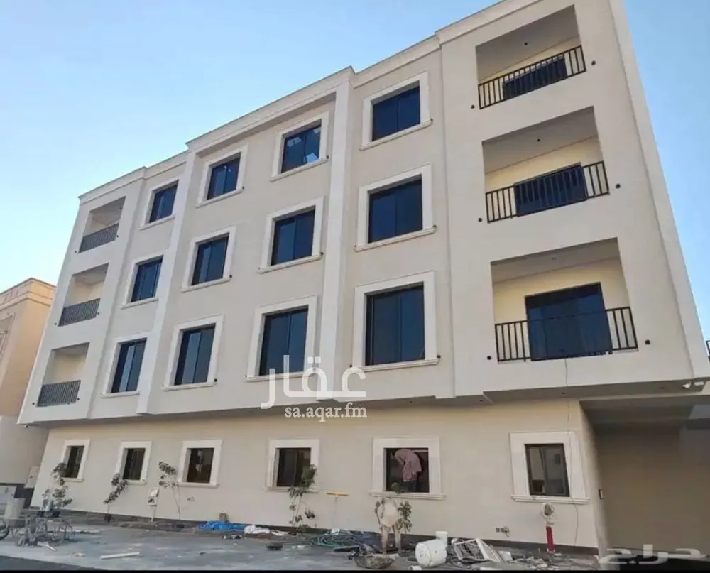 عمارة 650 م² في العارض