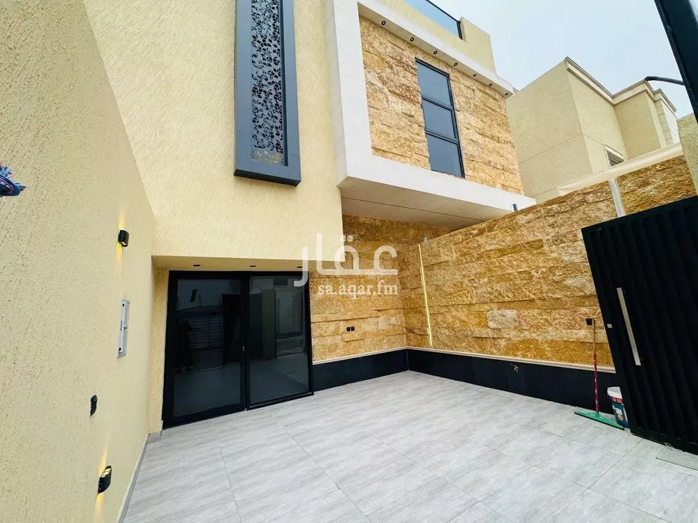 3 bedroom villa in Al Aridh, Riyadh 7