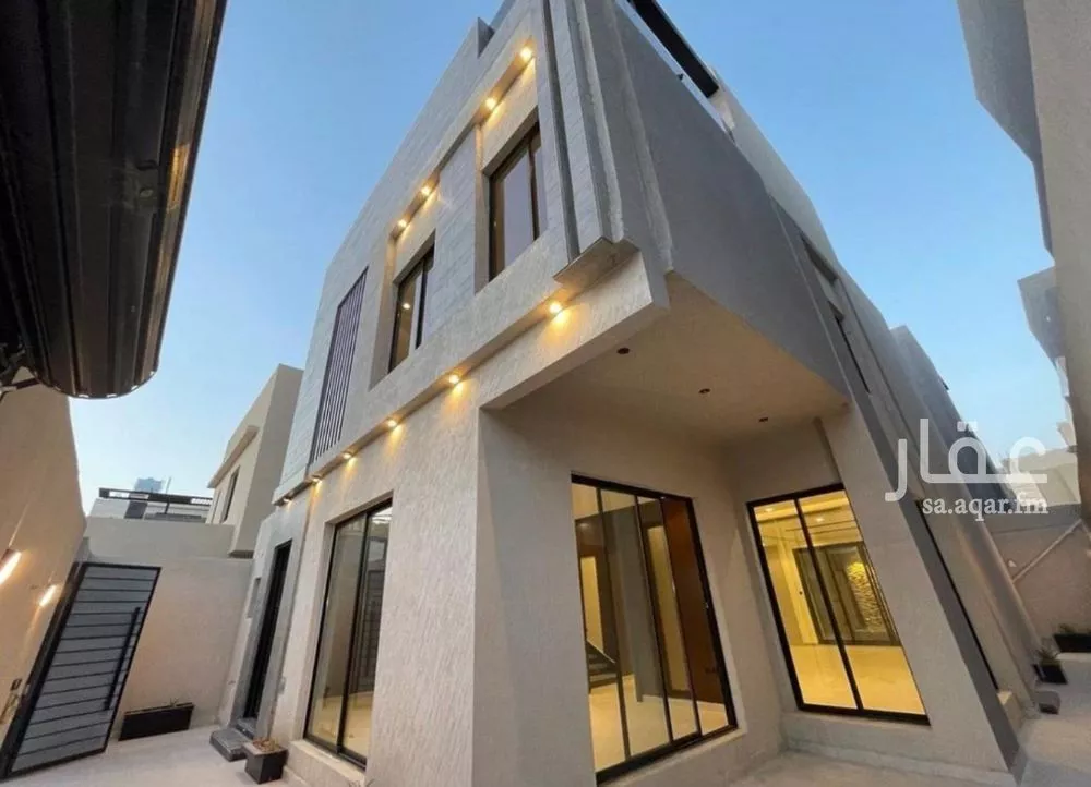 فيلا 4 غرف في العارض 1