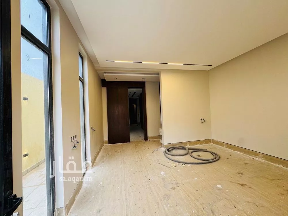 3 bedroom villa in Al Aridh, Riyadh 13
