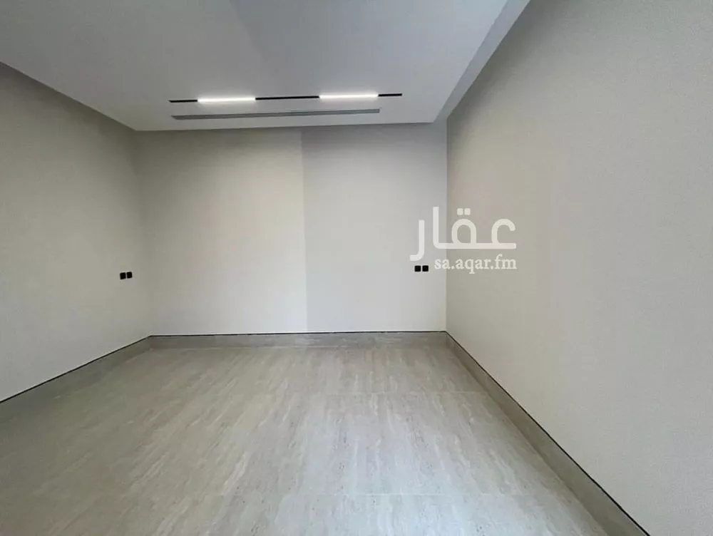 فيلا 4 غرف في النرجس 5