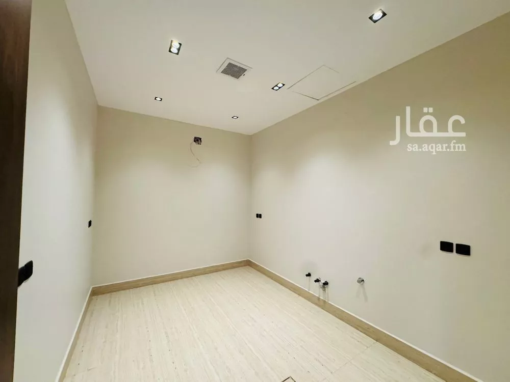 3 bedroom villa in Al Aridh, Riyadh 10