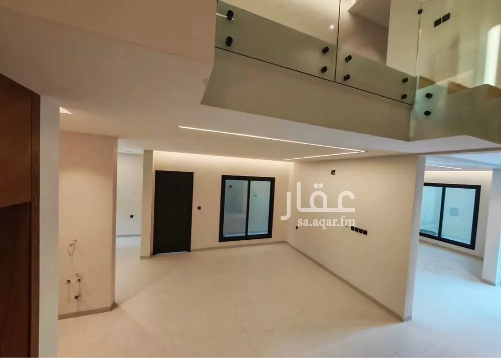 4 bedroom villa in Al Aridh, Riyadh 17