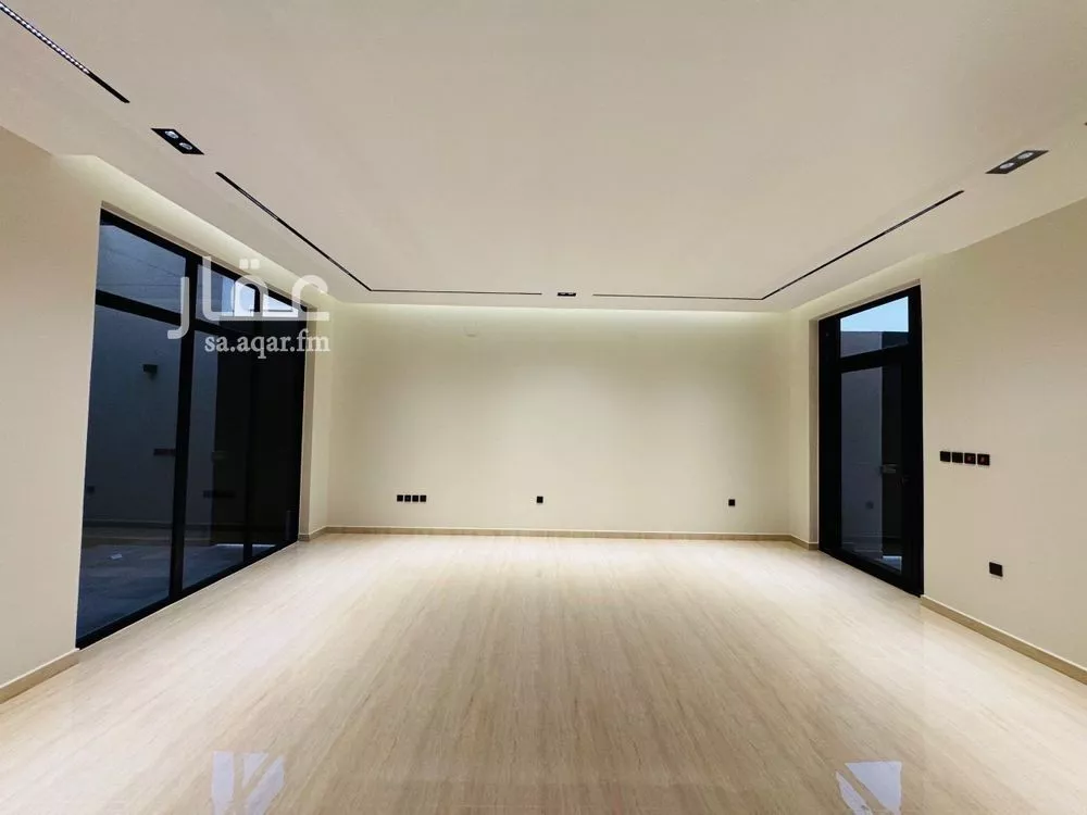 دوبلكس 4 غرف في العارض 5