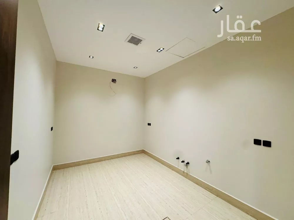 3 bedroom villa in Al Aridh, Riyadh 26