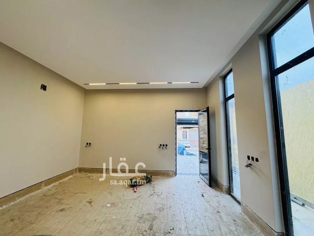 3 bedroom villa in Al Aridh, Riyadh 5